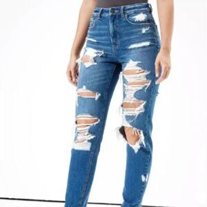 American Eagle Size 2 Very Ripped Torn Distressed Comfort Stretch Waist Mom Jean
